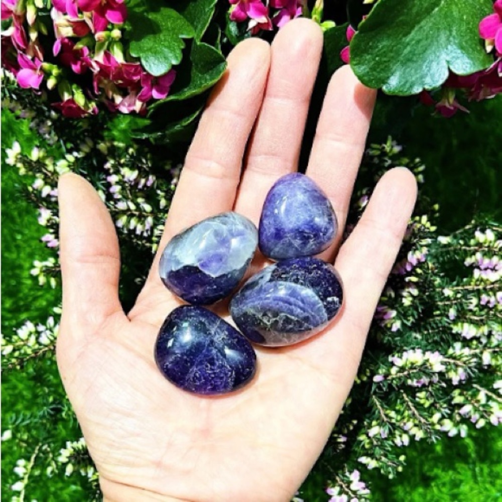 Tumbled Amethyst Gemstone